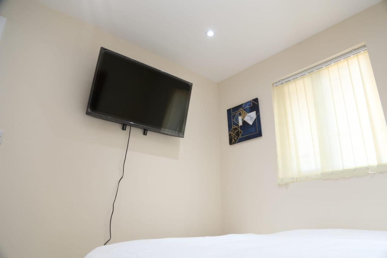 A A Guest Rooms Thamesmead Erith Zewnętrze zdjęcie